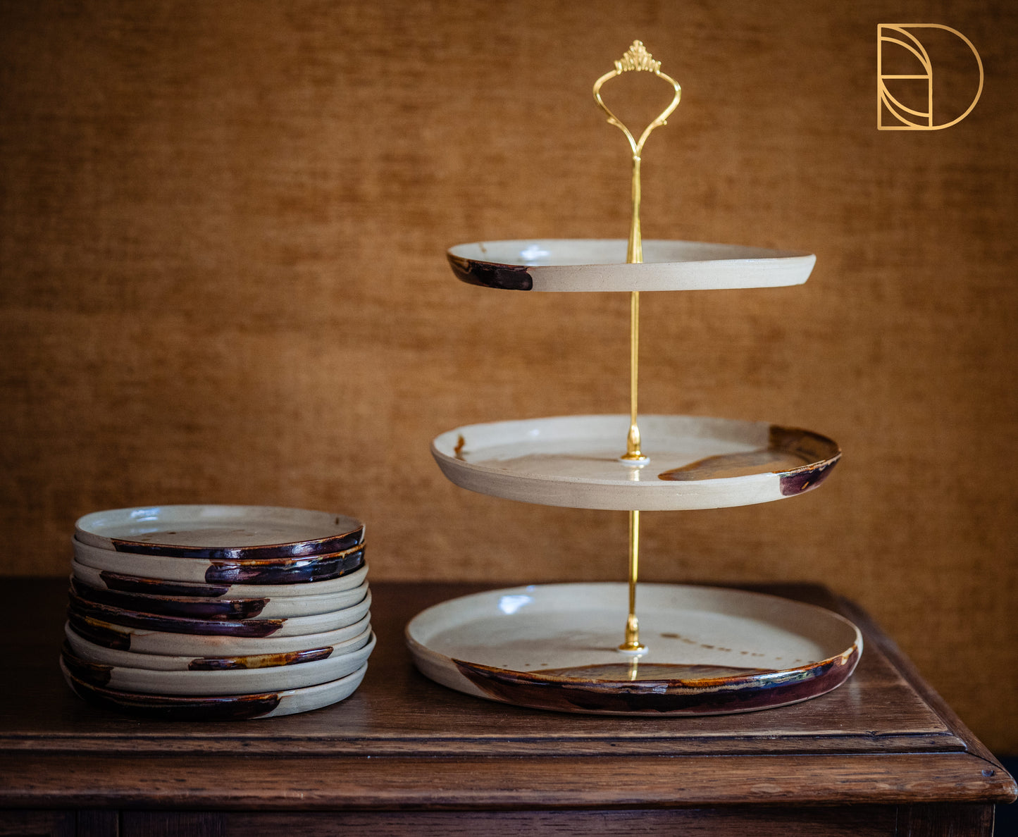 Etagere met 10 bordjes