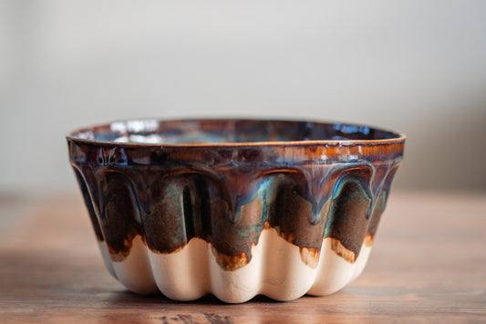 Schaal 'pudding' bruin